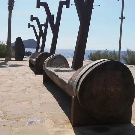 Apto Ache, Acogedor De 66 M Con Terraza, Aire Acondicionado Y Parking Privado Gratuito Apartment